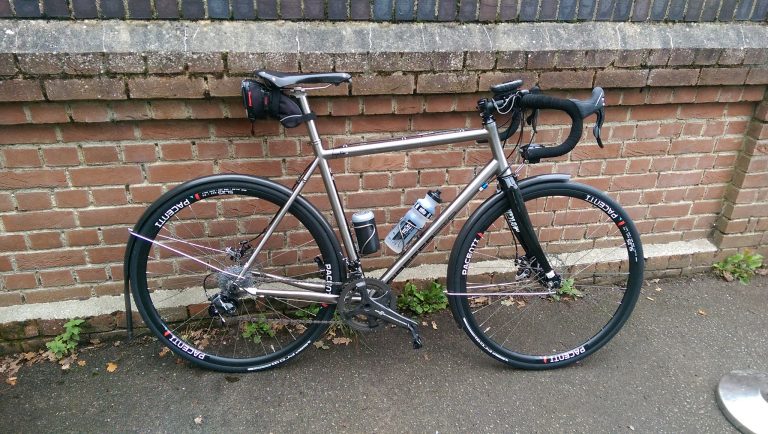 Est rock bicycles under $1,000/£1,000 2022 - Get filthy without burning through every last dollar