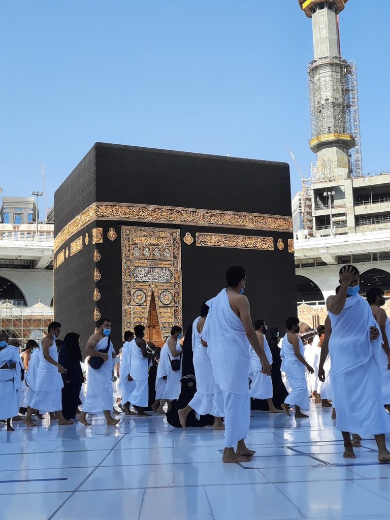 Wear During Umrah