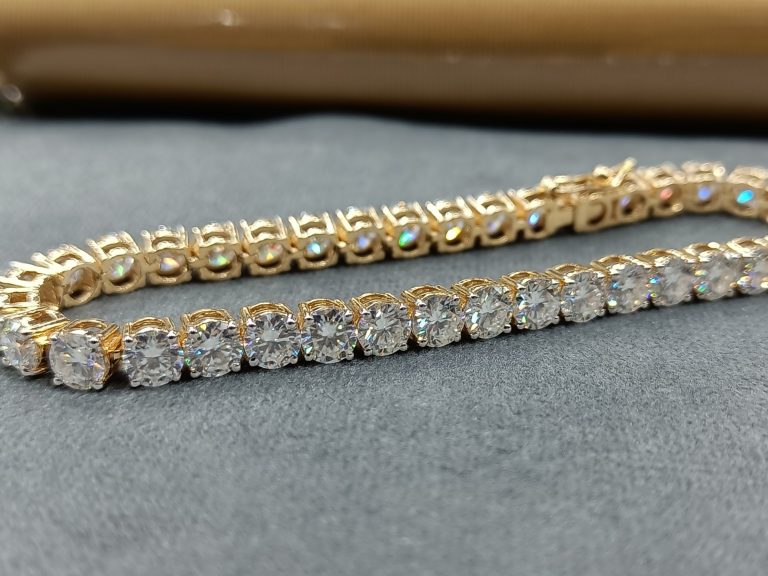 Captivating Moissanite Bracelets