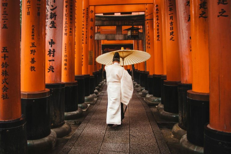 Find out why learning Japanese is beneficial with these six compelling reasons.