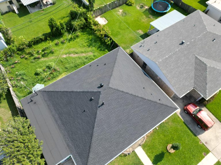 Lone Wolf Roofing
