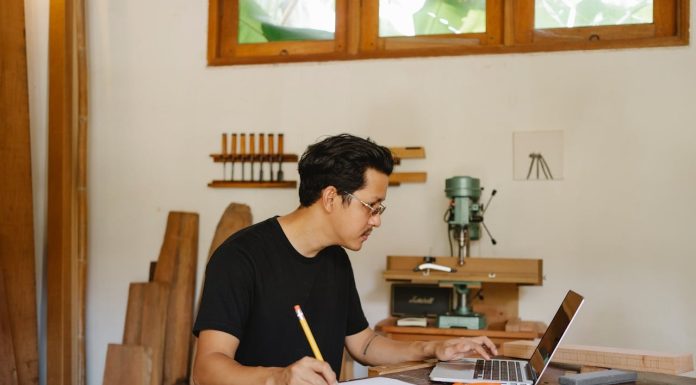 12+ Tasks to Subcontract to a Bookkeeping Service Provider in Canada