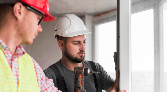 The Strategic Advantages of Professional Commercial Door Repair Services